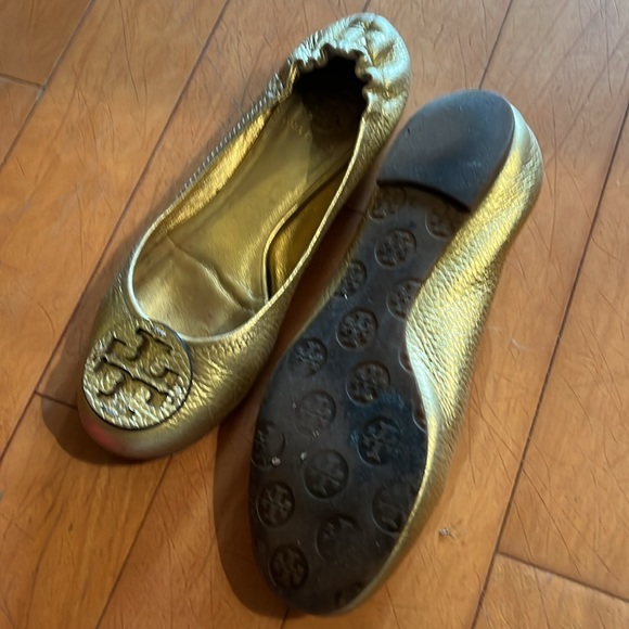 Tory Burch Reva ballerina flats sz 6.5 gold - Picture 3 of 5
